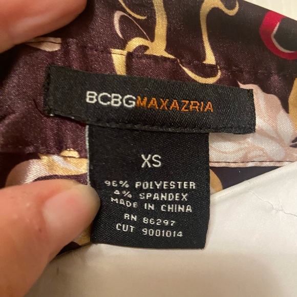 BCBG Max Azria Satin Floral Blouse - Size XS - Picture 3 of 3
